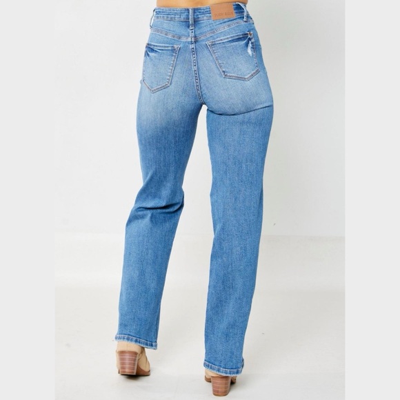 Judy Blue | Austin Distressed Straight Jeans High Rise - Picture 5 of 5